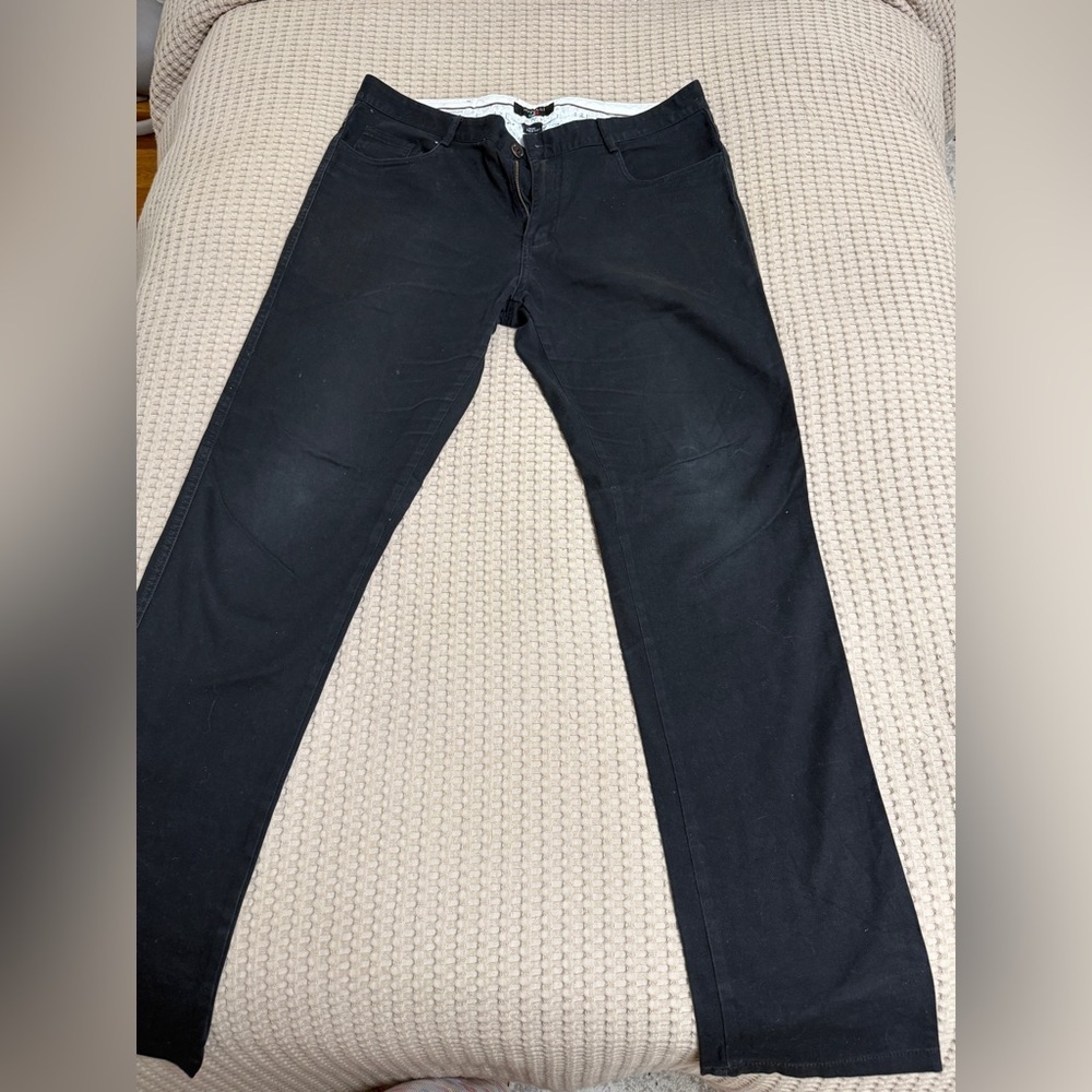 Classic Black Men's Straight Jeans
